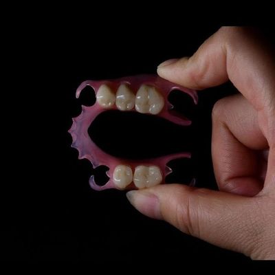جودة  Lightweight Flexible Valplast Partial Denture For Single Tooth مصنع